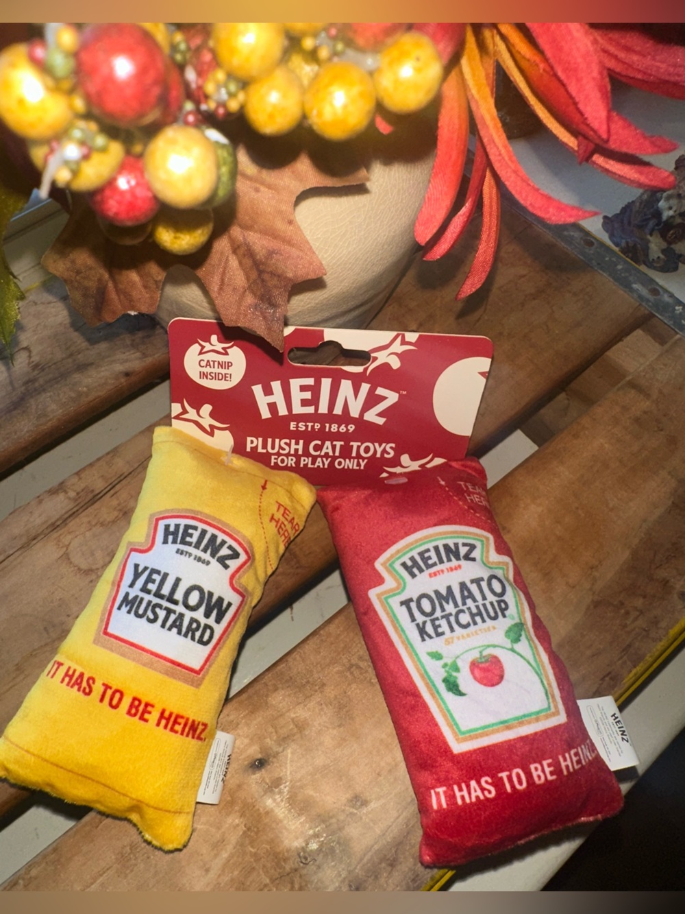 HEINZ TOMATO KETCHUP & YELLOW MUSTARD PLUSH CATNIP CRINKLE NOISE CAT PLAY TOY